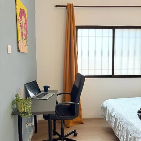 Coliving El Gago بيت ضيافة